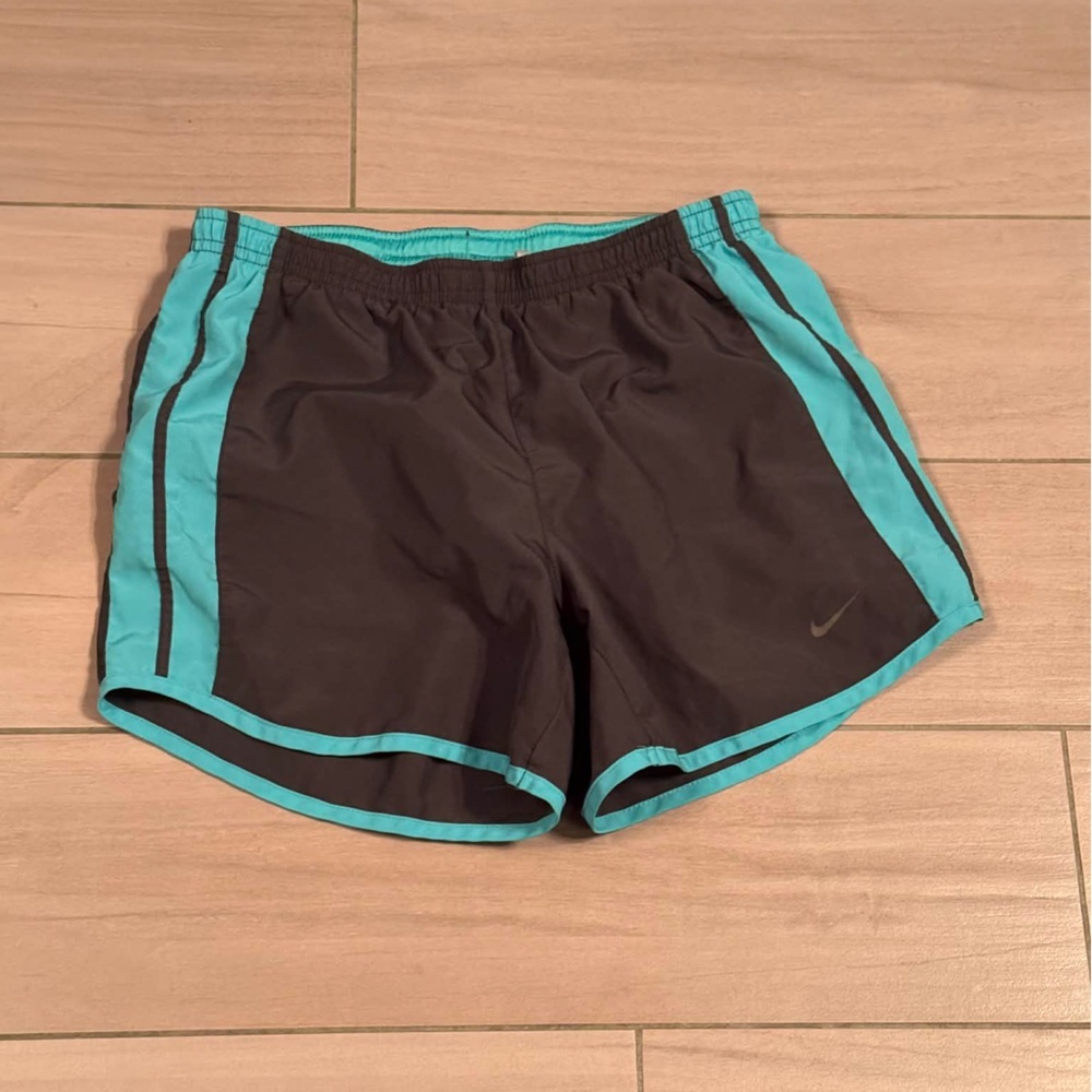 Nike dri fit Black and Teal Athletic Shorts XS